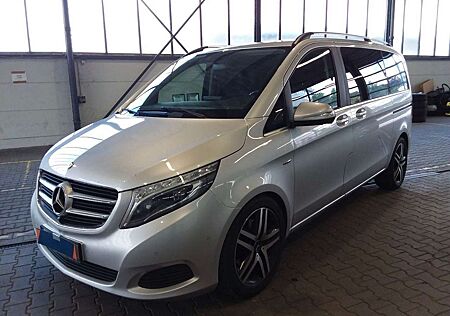 Mercedes-Benz V 250 d BlueTEC Avantgarde Ed./7 Sitzer/Kompakt