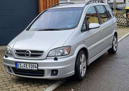 Opel Zafira 2.2 Edition