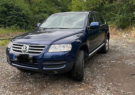 VW Touareg Volkswagen 2.5 R5 TDI