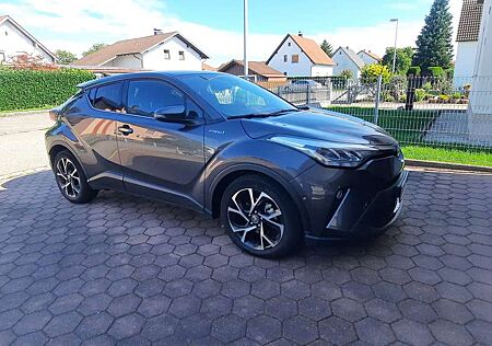 Toyota C-HR Hybrid 2.0 Hybrid Team Deutschland