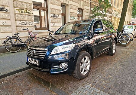 Toyota RAV 4 2.2 D-4D 4x4