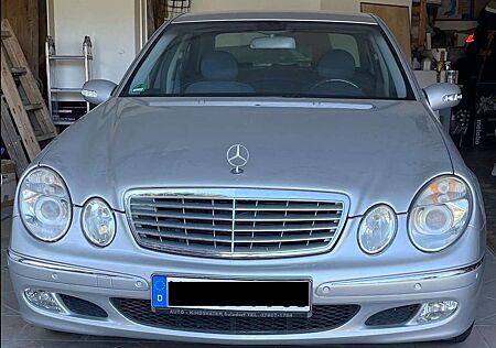 Mercedes-Benz E 200 Kompressor Automatik Elegance