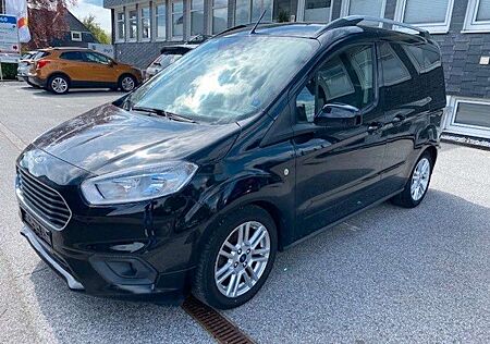 Ford Tourneo Courier Titanium