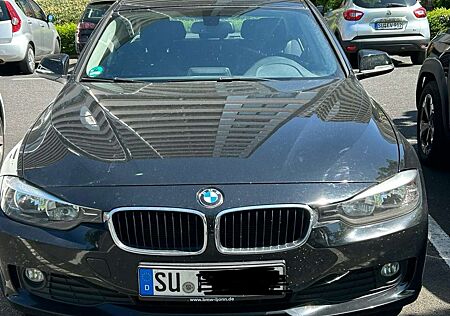 BMW 318 d, Automatik, Diesel mit Face Lift und Navi