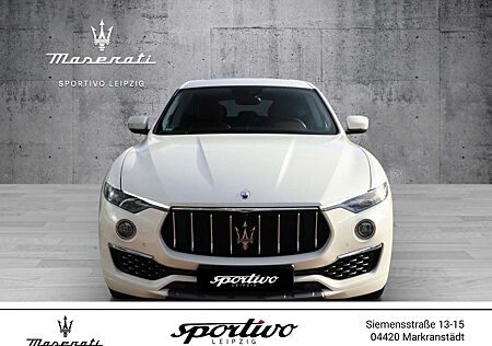 Maserati Levante / Q4 GranLusso MY 19 // Matrixlicht