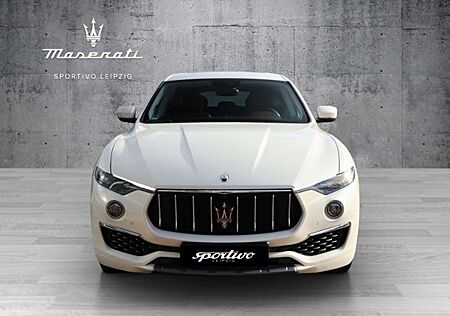 Maserati Levante / Q4 GranLusso MY 19 // Matrixlicht