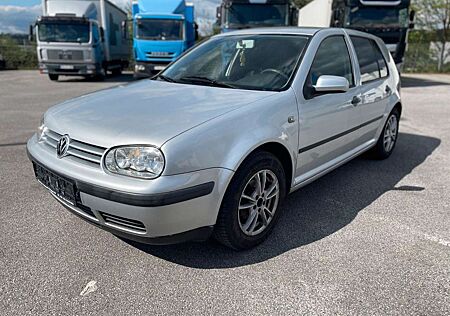 VW Golf Volkswagen 1.6 Automatik 08-2026