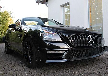 Mercedes-Benz SLK 55 AMG SLK55 AMG V8 /MagicSky/Airscarf/PerformancePaket