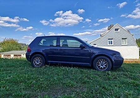 VW Golf Volkswagen 1.6 Automatik