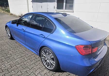 BMW 328i 328 M-Performance; Ambiente Beleuchtung