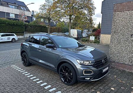 VW T-Roc gebraucht kaufen VW T-Roc Volkswagen Sport Black-Style DSG