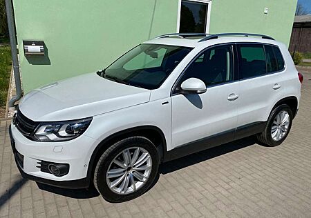 VW Tiguan Volkswagen Lounge Sport*DSG*Panoramadach*Scheckheftgepflegt*