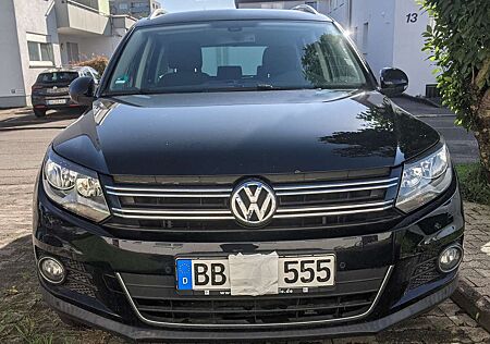 VW Tiguan Volkswagen 2.0 TDI BlueMotion