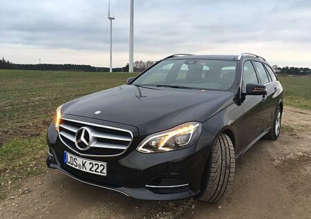 Mercedes-Benz E 220 BlueTec T-Modell AVANTGARDE