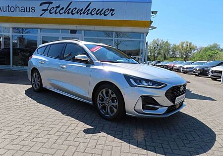 Ford Focus MHEV ST-LINEX NAVI+LED+HuD+ACC+SHZ+GJR+AHK