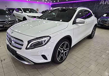 Mercedes-Benz GLA 220 CDI / d 4Matic Panorama Navi Service neu