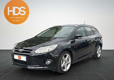 Ford Focus Turnier Titanium*Xenon*SHZ*PDC*NAVI