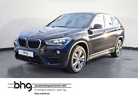 BMW X1 sDrive18d Sport Line BUSINESS HARMAN-KARDON