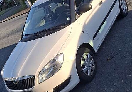 Skoda Fabia 1.2 HTP Combi COOL EDITION Green tec