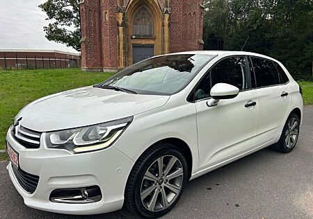 Citroën C4 Citroen Lim. Shine Automatik org. 46000 Km 1 Hand Top