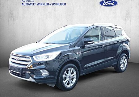 Ford Kuga 1.5 EcoBoost 2x4 Titanium