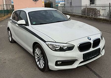 BMW 116 Efficient Dynamics/PDC/8Fach/Navi/Klimaaut/TÜV