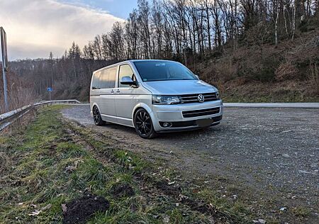 VW T5 Kombi Volkswagen Camper Bike and Surf