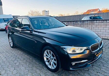 BMW 320 d Touring Luxury Line*Panorama*Leder*AHK