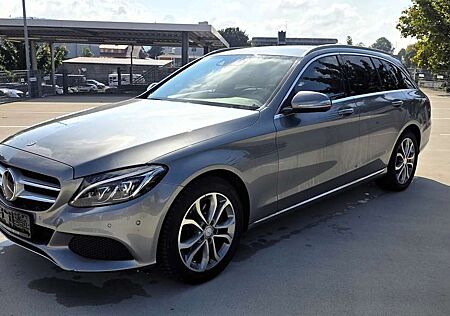 Mercedes-Benz C 200 T CGI AHK LED KAMERA LENKASSIST LEDER MEMO
