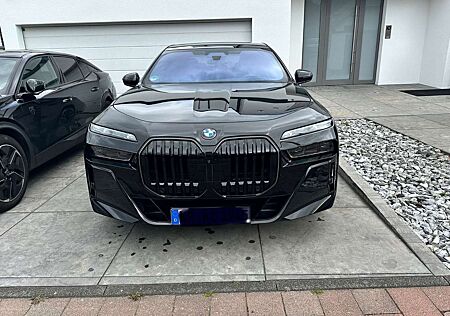 BMW 740 Baureihe 7 Lim d xDrive M Sport