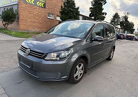 VW Touran Volkswagen 1.4 TSI NAVI / 7-PERSON/KAMERA