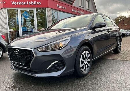 Hyundai i30 cw Family 1.4 SHZ NAVI CarPlay Kamera