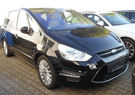 Ford S-Max 2,0 TDCi Titanium*Halbautom.*8xBereift*AHK*Tempom.