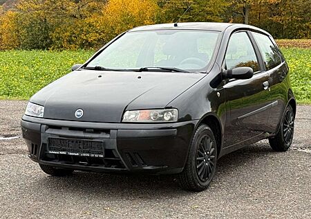 Fiat Punto 1.2 8V GO! Radio Allwetterreifen