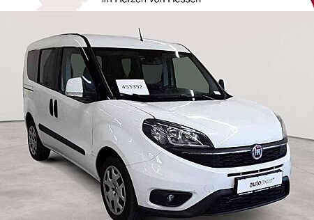 Fiat Doblo Cargo SX 5-Sitzer Klima Navi AHK