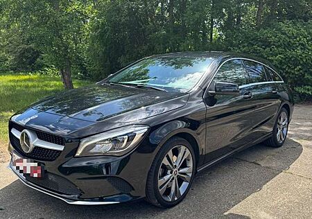 Mercedes-Benz CLA 180 Shooting Brake 7G-DCT Urban