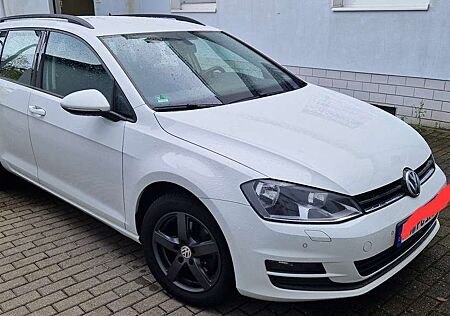 VW Golf Variant Volkswagen Blue Motion