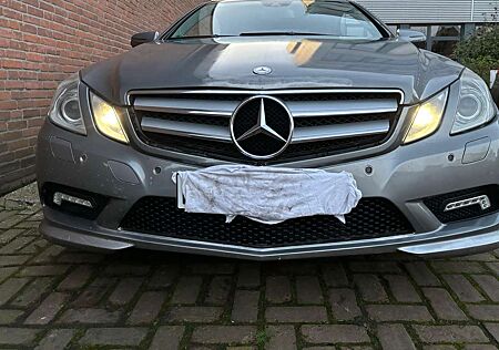 Mercedes-Benz E 350 CDI DPF Coupe BlueEFFICIENCY 7G-TRONIC Avantgarde