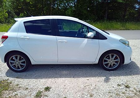 Toyota Yaris Yaris  4-Türer 1.33 VVT-i Life