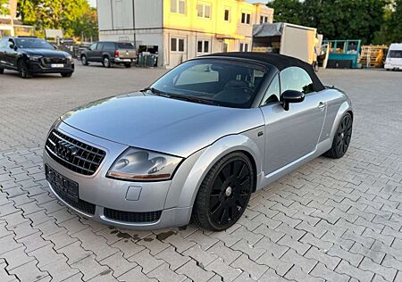 Audi TT 1.8 T Roadster quattro S-Line 18z Tausch Mö.
