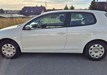 VW Golf Volkswagen 1.6 Automatik Trendline - Automatik !