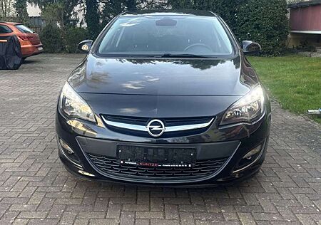 Opel Astra J 1.4 Turbo Automatik Exklusiv