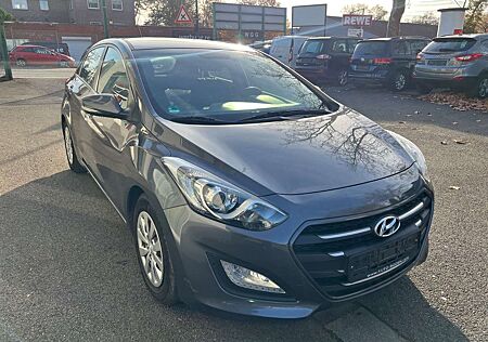 Hyundai i30 blue Trend"Klima"Navi"Kamera"Scheckheft"2.HD
