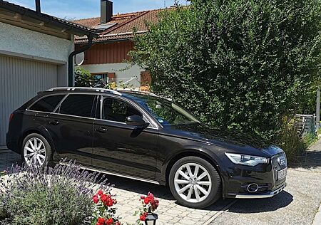 Audi A6 Allroad quattro 3.0 TDI tiptronic DPF