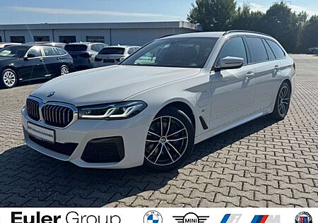 BMW 530 M Sport EU6d e A Touring Sportpaket HUD AD Navi La