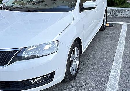 Skoda Rapid /Spaceback 1.0 TSI 95 cp