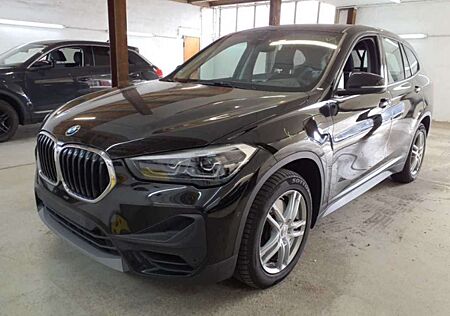 BMW X1 xDrive 25e Advantage AHK LED Navi DAB PDC SHZ