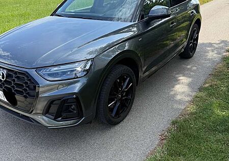 Audi Q5 40 TDI quattro S line business ACC AHK Matrix