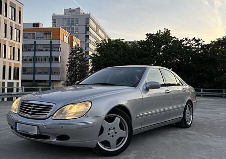 Mercedes-Benz S 320