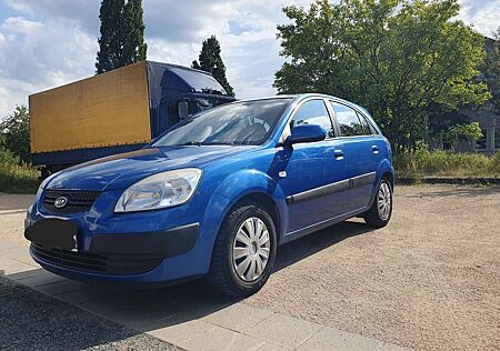 Kia Rio 1.4 EX Basis